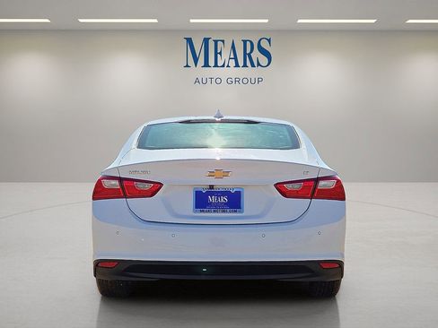 Used 2024 Chevrolet Malibu LT image 4