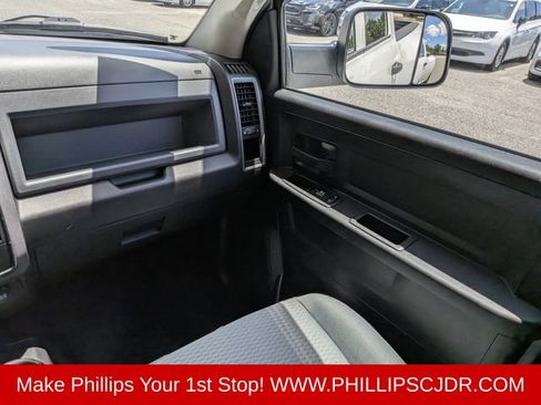 Used 2017 RAM 3500 Tradesman w/ Chrome Appearance Group AWD/4WD image 15