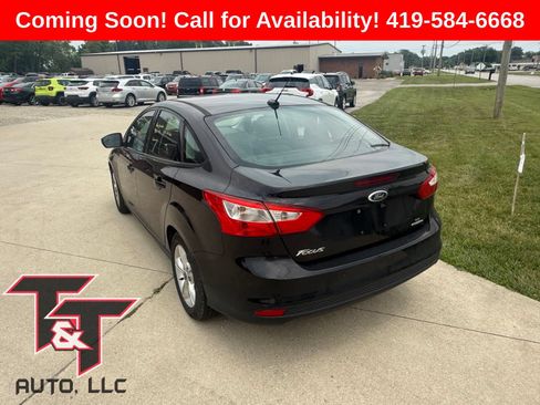 Used 2014 Ford Focus SE FWD image 3
