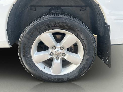 Used 2024 RAM 1500 Classic SLT AWD/4WD image 22