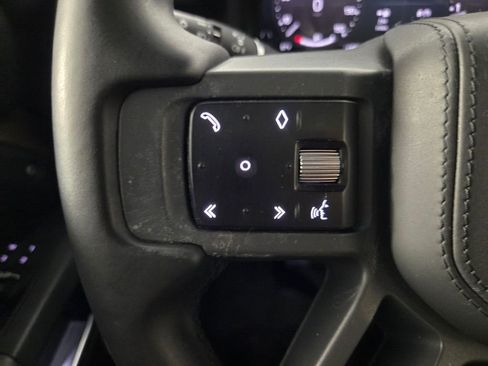 Used 2023 Land Rover Defender 110 X AWD/4WD image 19
