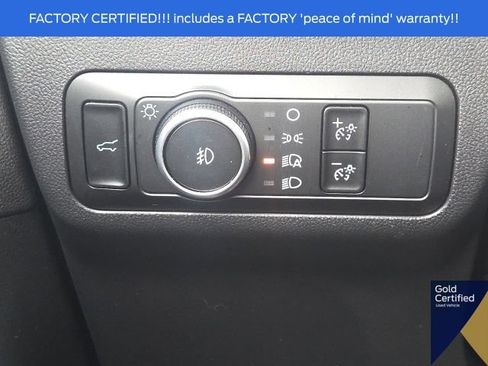 Used 2025 Ford Escape Platinum AWD/4WD image 29