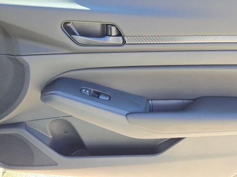 New 2025 Nissan Altima 2.5 S image 5