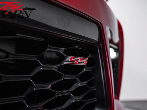 Used 2016 Chevrolet Camaro SS RWD image 10