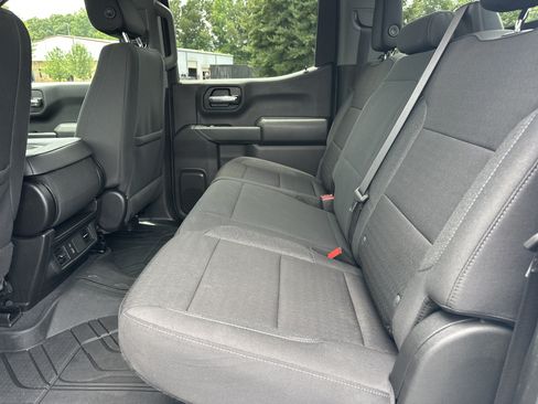 Used 2024 Chevrolet Silverado 1500 Custom w/ Turbomax Blackout Package AWD/4WD image 21