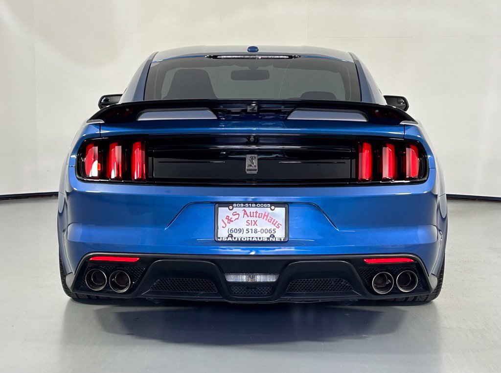 Used 2019 Ford Mustang Shelby GT350 RWD image 7