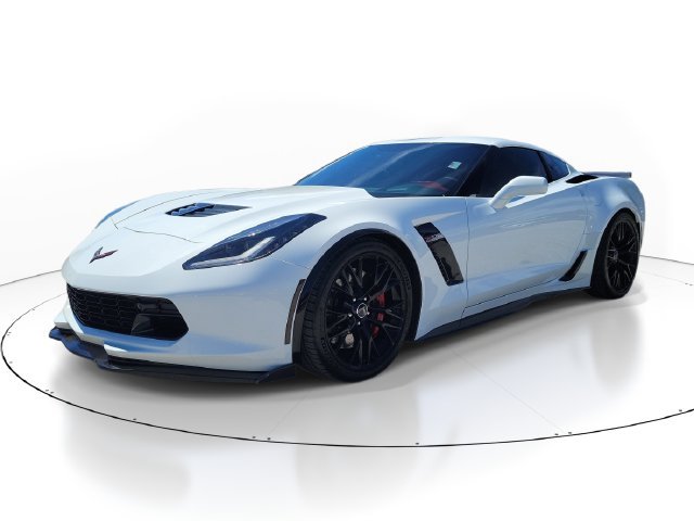 Used 2019 Chevrolet Corvette Z06 RWD image 3