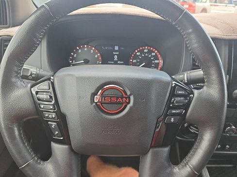 Used 2022 Nissan Frontier PRO-4X w/ Pro-4X Premium Package AWD/4WD image 31