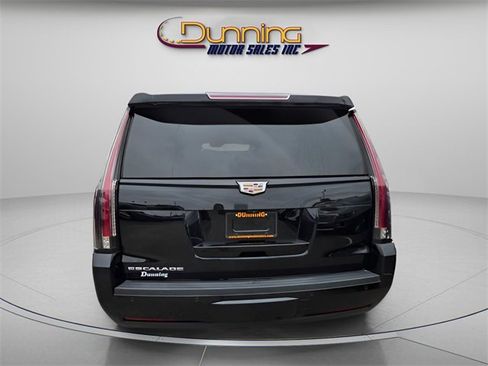 Used 2020 Cadillac Escalade Premium Luxury w/ Escalade Sport Edition image 4