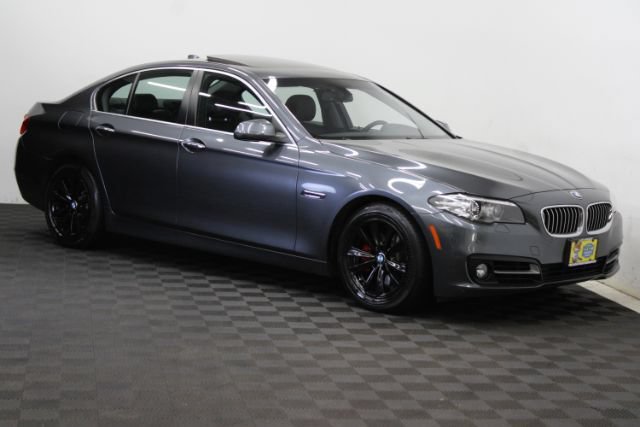 Used 2016 BMW 528i xDrive Sedan AWD/4WD image 1