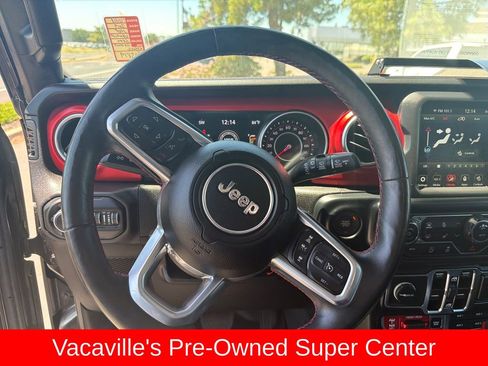 Used 2019 Jeep Wrangler Unlimited Rubicon AWD/4WD image 14