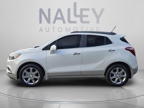 Used 2018 Buick Encore Premium w/ Experience Buick Package FWD image 2