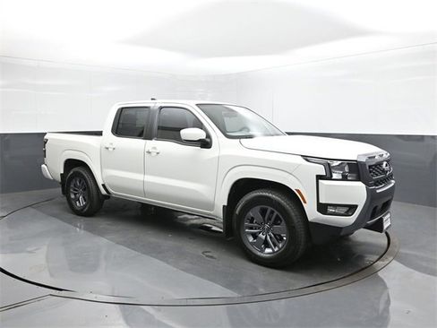 New 2025 Nissan Frontier SV w/ SV Convenience Package image 17