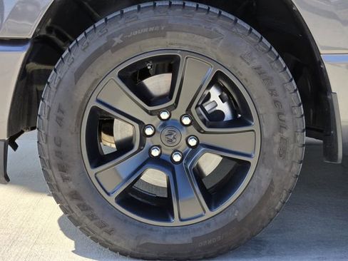 Certified 2022 RAM 1500 Lone Star image 12