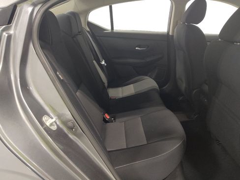 Used 2021 Nissan Sentra SV FWD image 19