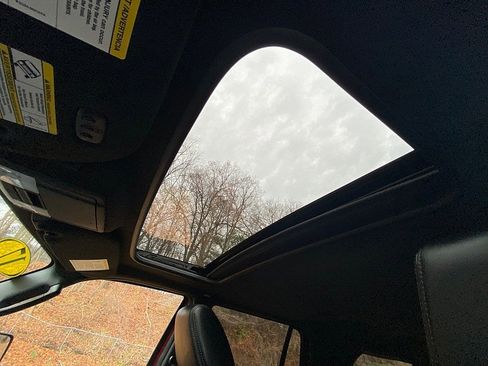 Certified 2017 Ford Expedition EL Platinum image 76