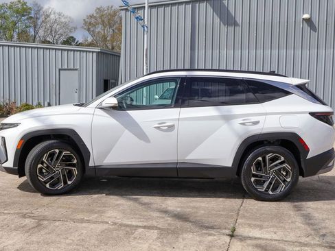 Used 2025 Hyundai Tucson Limited image 26