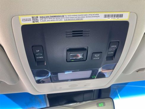 New 2025 Lexus ES 350 w/ Premium Package image 18