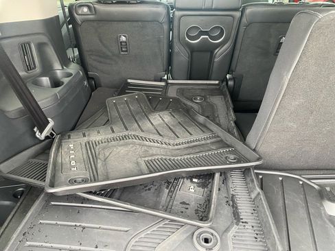 Certified 2025 Honda Pilot EX-L image 19