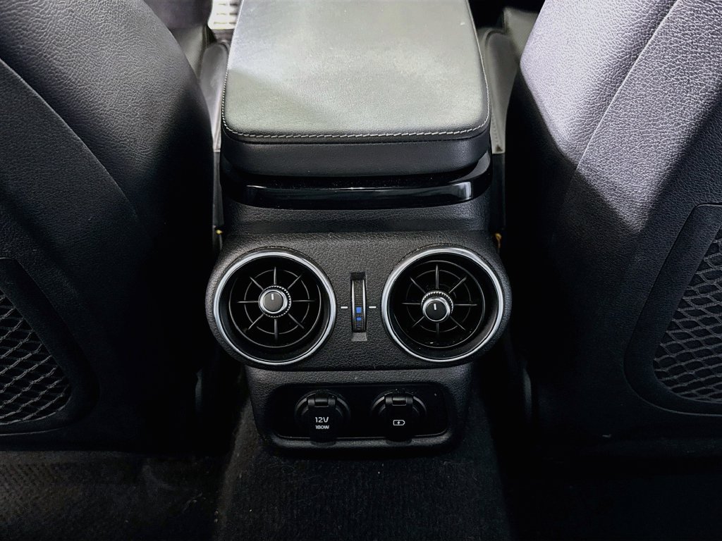 Used 2022 Kia Stinger GT-Line w/ Sun & Sound Package AWD/4WD image 27