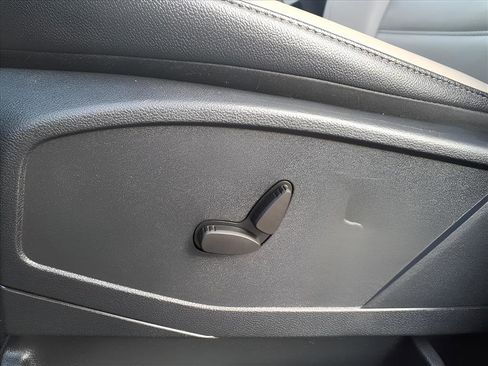 Used 2022 Ford Transit Connect Titanium w/ Trailer Tow Package image 18