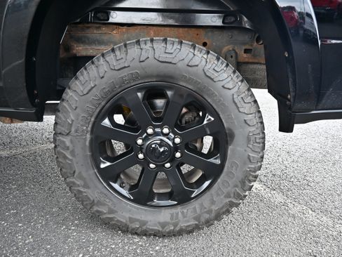 Used 2022 RAM 2500 Laramie AWD/4WD image 12