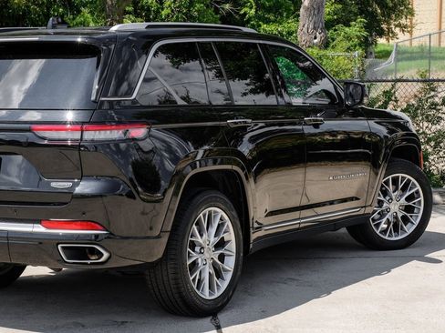 Used 2022 Jeep Grand Cherokee Summit image 18