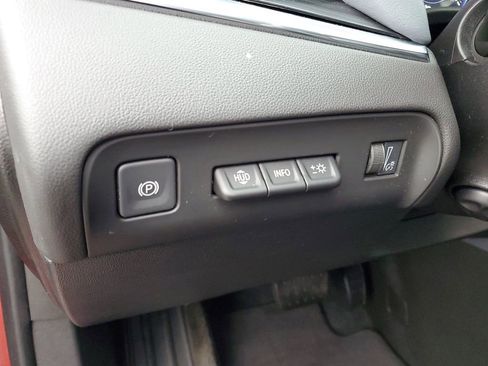 Used 2024 Buick Enclave Premium image 13