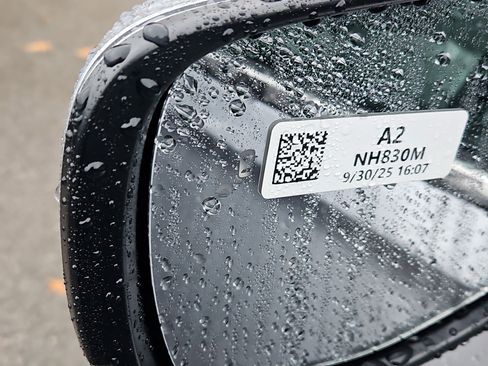 New 2025 Honda Pilot EX-L image 6