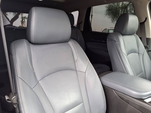 Used 2021 Buick Enclave Premium w/ Sun and Sites Package AWD/4WD image 12
