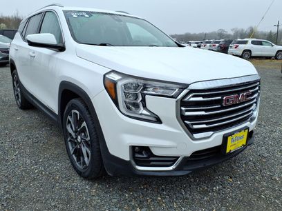 Certified 2022 GMC Terrain SLT