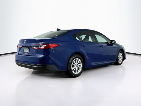 Used 2026 Toyota Camry LE FWD image 9
