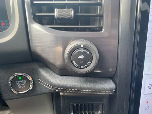 New 2025 Ford F150 Lightning Flash image 18