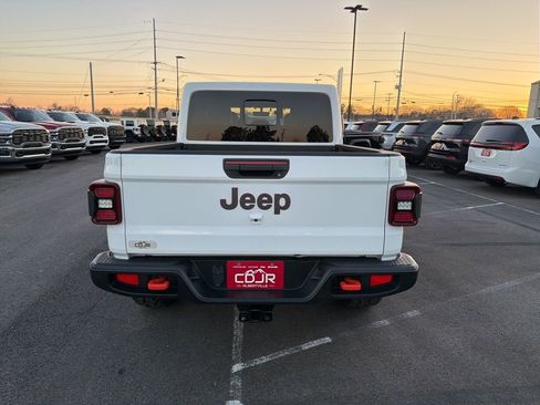 Used 2022 Jeep Gladiator Mojave w/ LED Lighting Group image 8