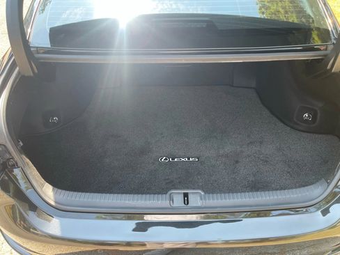 Used 2020 Lexus ES 350 w/ Premium Package image 15