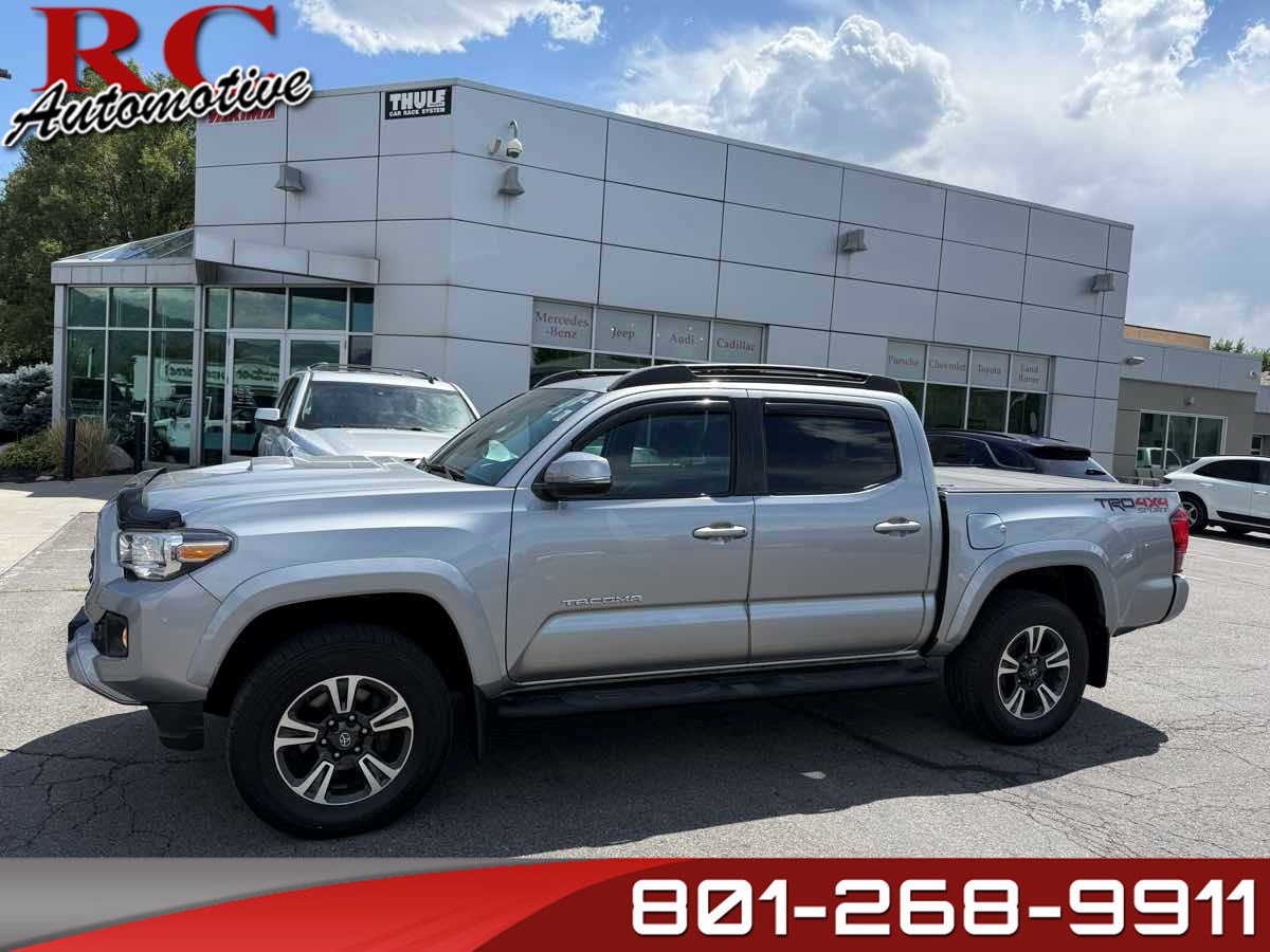 Used 2019 Toyota Tacoma TRD Sport AWD/4WD image 1