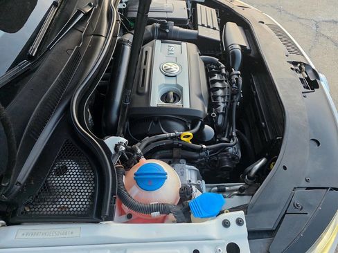 Used 2014 Volkswagen CC Sport image 55