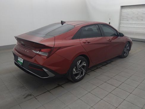 Used 2025 Hyundai Elantra Sport FWD image 10