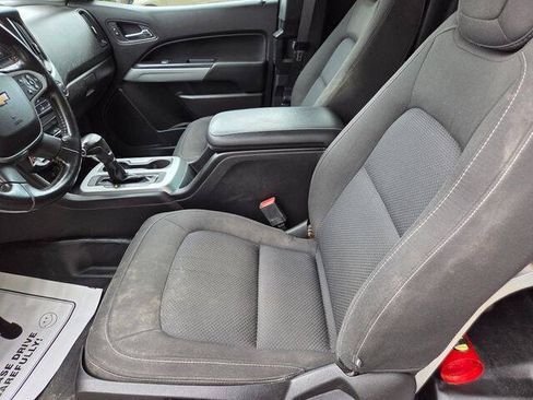 Used 2020 Chevrolet Colorado LT w/ Safety Package AWD/4WD image 18