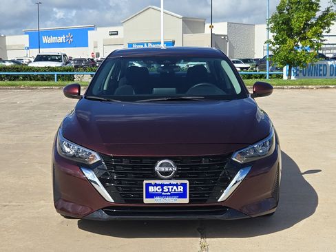 Used 2024 Nissan Sentra SV FWD image 10
