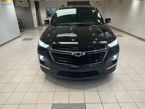 Used 2023 Chevrolet Traverse LT w/ Midnight/Sport Edition image 27