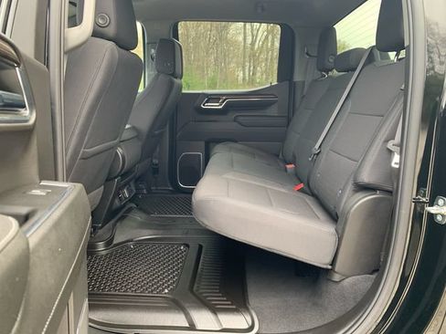 Used 2024 Chevrolet Silverado 1500 RST w/ Protection Package AWD/4WD image 17