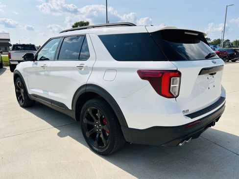 Used 2024 Ford Explorer ST w/ Equipment Group 401A AWD/4WD image 44