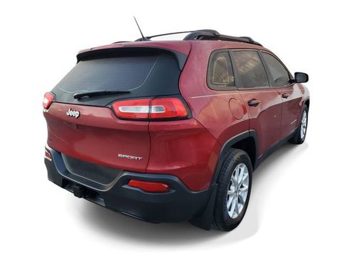 Used 2016 Jeep Cherokee Sport w/ Trailer Tow Group FWD image 4