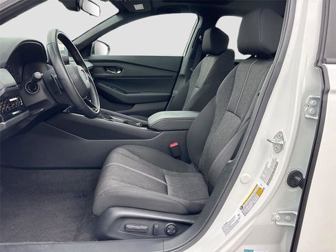Certified 2025 Honda Accord Sport image 23