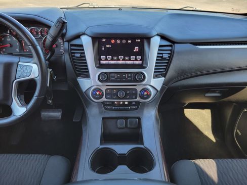 Used 2016 GMC Yukon SLE w/ Convenience Package image 20