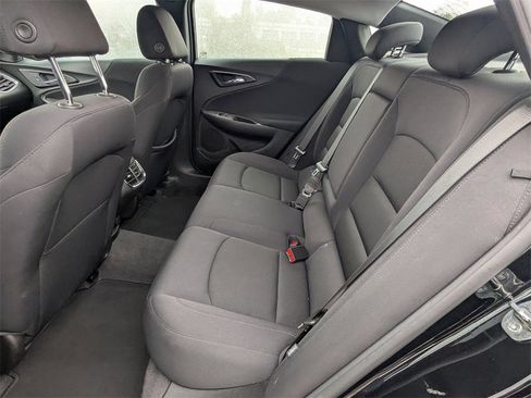 Used 2024 Chevrolet Malibu LT image 13