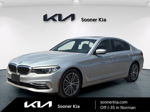 Used 2018 BMW 540i RWD image 1