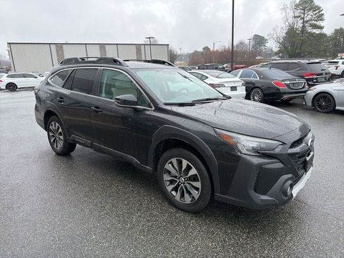 Used 2023 Subaru Outback Limited XT image 9