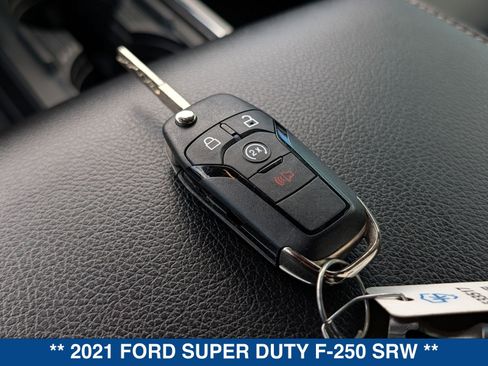 Used 2021 Ford F250 4x4 Crew Cab Super Duty image 33